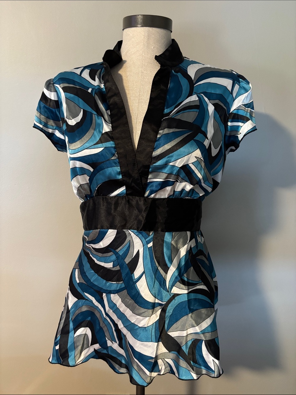 Wrapper Teal and Black Swirl V-Neck Satin Top Dress